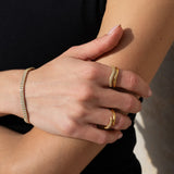 Wave ring i silver med zirkonia