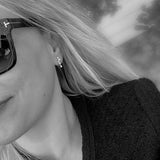 Romance örhängen i silver med zirkonia