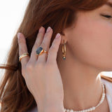 Glory ring stor i silver med grå månsten