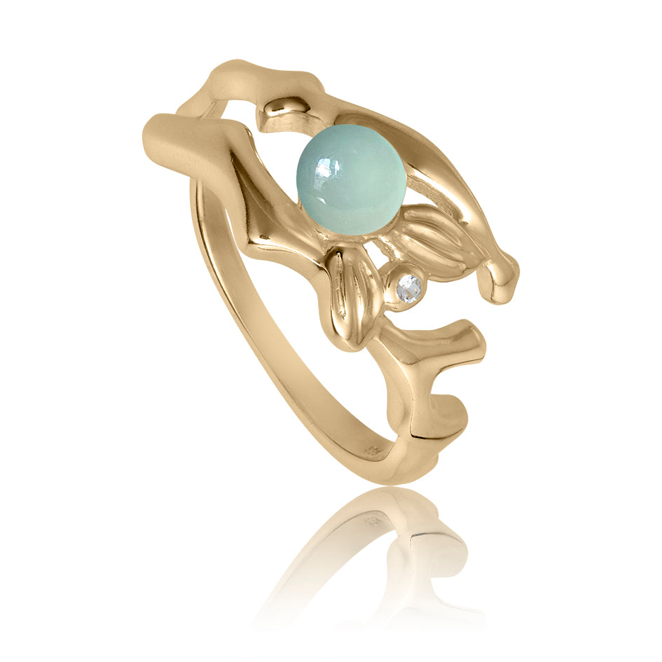 Fairytale ring i 18 karat guldbelagt sølv med aqua kalcedon og hvid topas