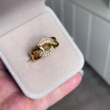 Infinity ring i 18 karat guldbelagt sølv med 30 brillantslebne diamanter