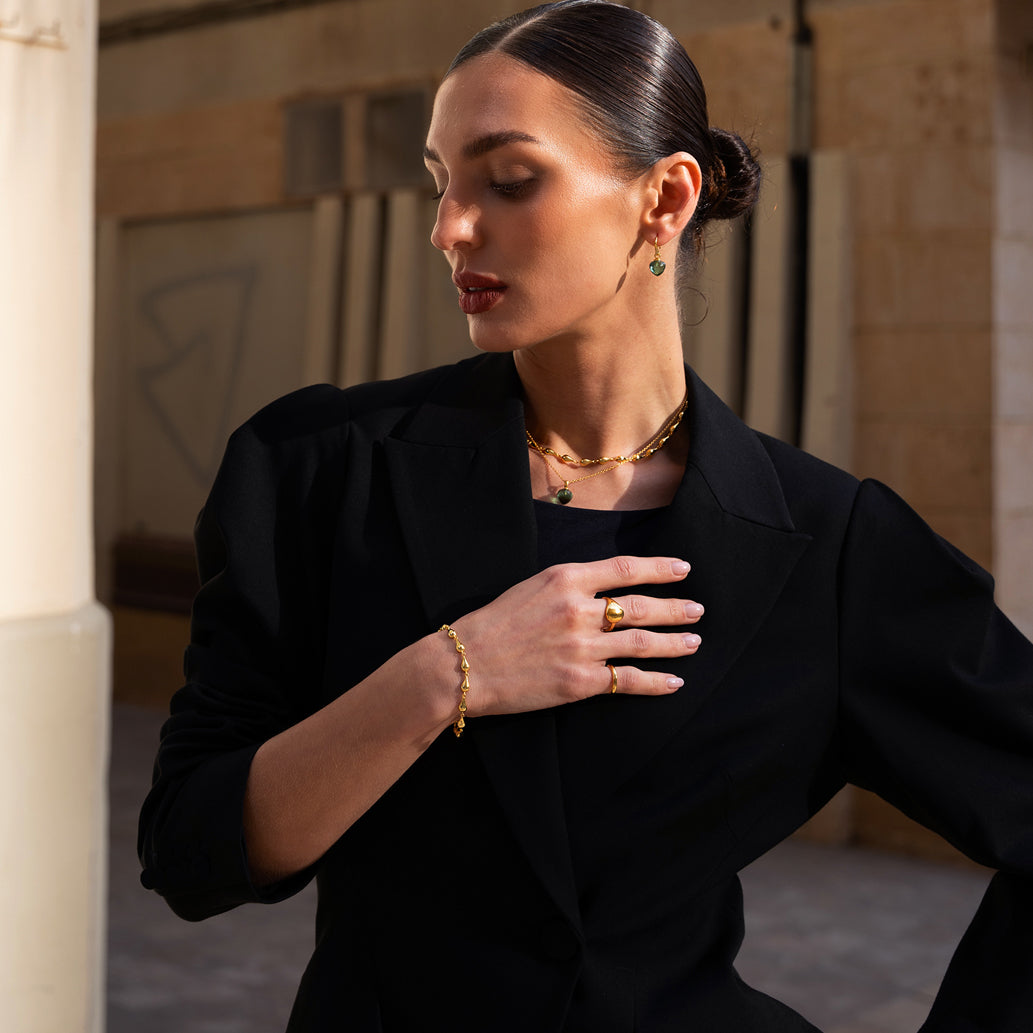 Grace øreringe i sølv med london blå topas quartz og zirkonia